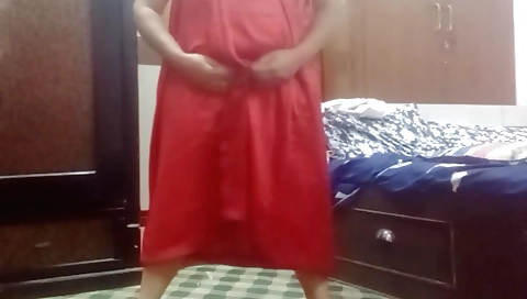 Indian chick spreads her legs to show off her body