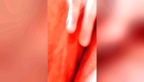 Indian girl fucked in her bedroom in amateur porn video