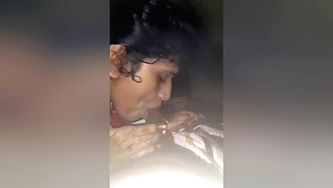 Desi Bhabhi Sucking Her Lover Cock In Defferent Ways