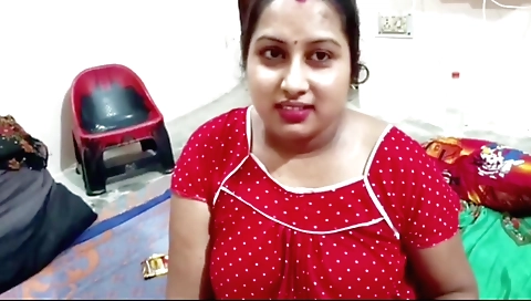 Mature stepmom with a hairy pussy gets her ass fucked