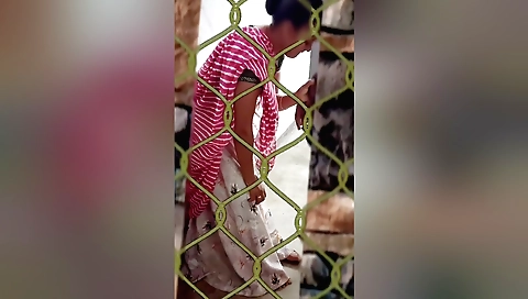 The Indian Maid Was Fucked By The Boss When There Was At Home