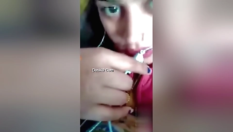 Bhabhi is showing off her pussy on her amateur webcam video