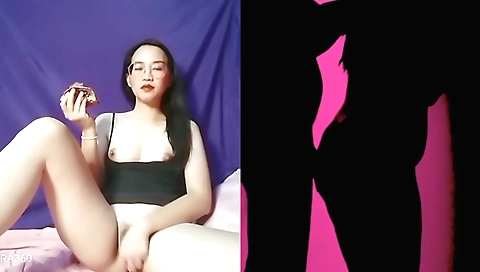 Busty amateur chick masturbating in front of the webcam