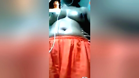 Indian amateur webcam video showing me making love