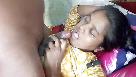 Amateur brunette fuck video with husband in a hot bedroom