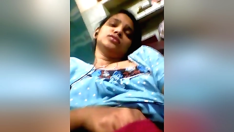 Playing with pussy and hair on homemade solo video