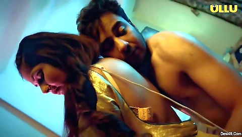 Sexy blonde babe with a nice ass does hardcore sex