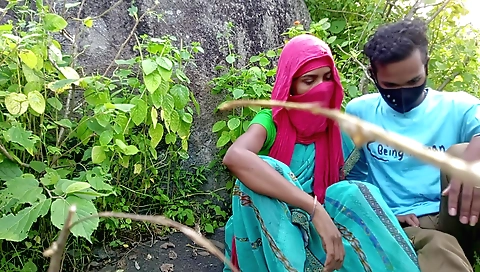 Desi girl fucking in forest in hindi amateur porn show