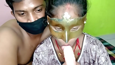 Indian amateur girl with a shaved pussy and a big ass