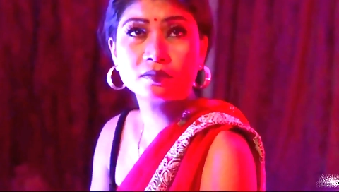 Brunette milf naukar ne malka ne malka sath sughrat manaya