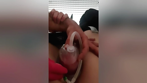 Indian sex tape of chubby whore with pump filled with toys