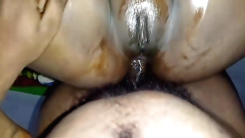 Amateur anal video with a hot babe and a lot of dick