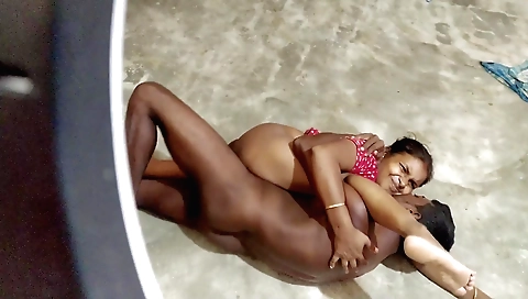 Indian chit fuck with chubby indian bhabhi in hd video