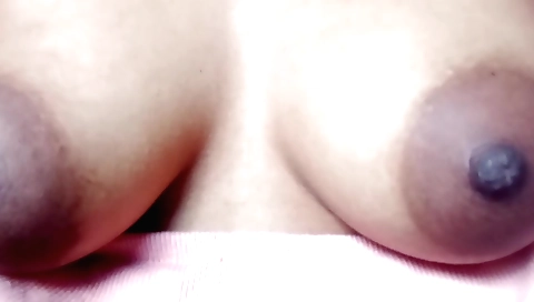 Indian solo video showing beautiful girl in red dress