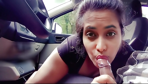 Amateur milf 18+ girl with big boobs was gifted a gold ring