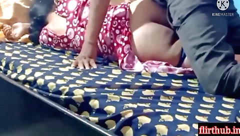 Indian hairy chick ghar pr akeli dekh chachi ki piche se chut maari