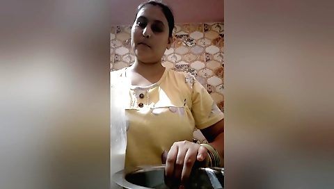 Busty brunette video showing she loves to masturbate!