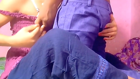 Sri lankan brunette tiny hot wife sex with her husband