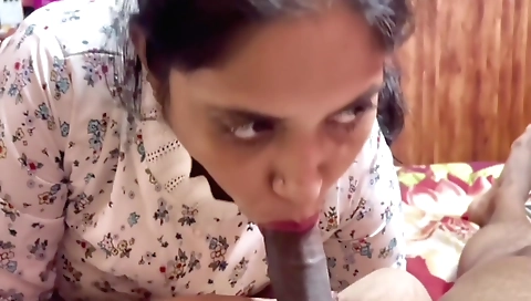 Indian college girl loses her virginity to a market