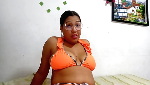 Indian hottie wants to get fucked in deepthroat pov