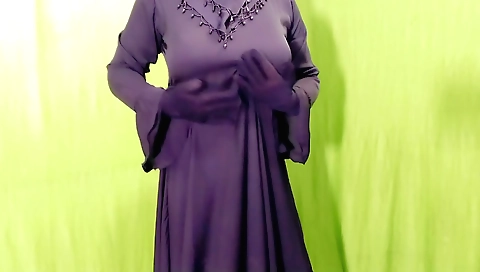 Hindu bhabhi is fucking her neighbor inside the room