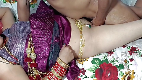Indian girl fucked in her tight pussy in the amateur video
