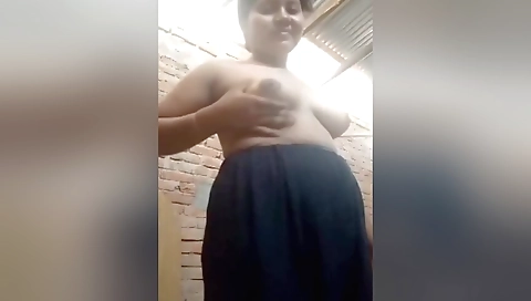 Cute Desi Girl Showing Her Boobs And Pussy On Video Call 2