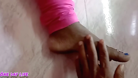 Tamil Divorced Neelaveni Stepsister Sex Sharing With Stepbrother